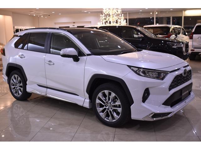 ＲＡＶ４ Ｇ　Ｚパッケージ　パノラマムーンルーフ　全周囲３６０４カメラ　デジタルミラークリアランスソナーパーキングサポートＭ　ＢＳＭ　置くだけ充電　純正１０．５ナビハンズフリーパワーバックＥＴＣ２．０　モデリスタエアロ（39枚目）