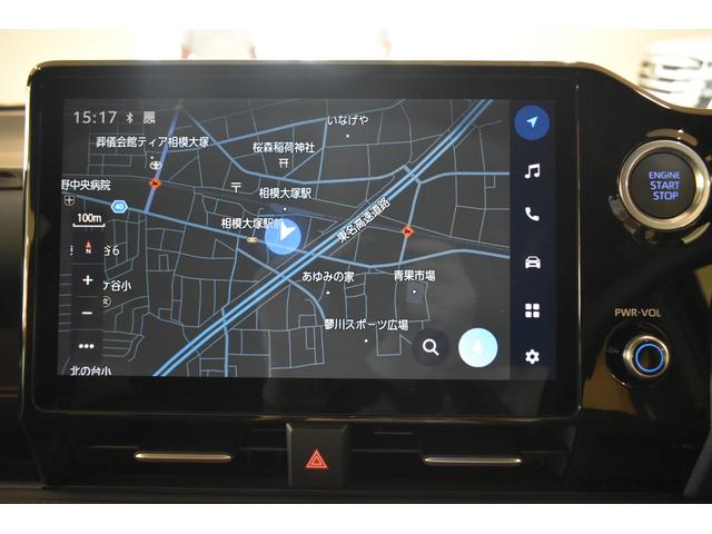 ノア ハイブリッドＳ－Ｚ　トヨタ純正１０．５インチナビ　後席ＢＩＧ１４型モニター　快適利便ＰＫＧ　バックカメラ　パワーバックドア　両側電動ドア　ＥＴＣ２．０　ＣＤ．ＤＶＤ　三眼ＬＥＤ（12枚目）