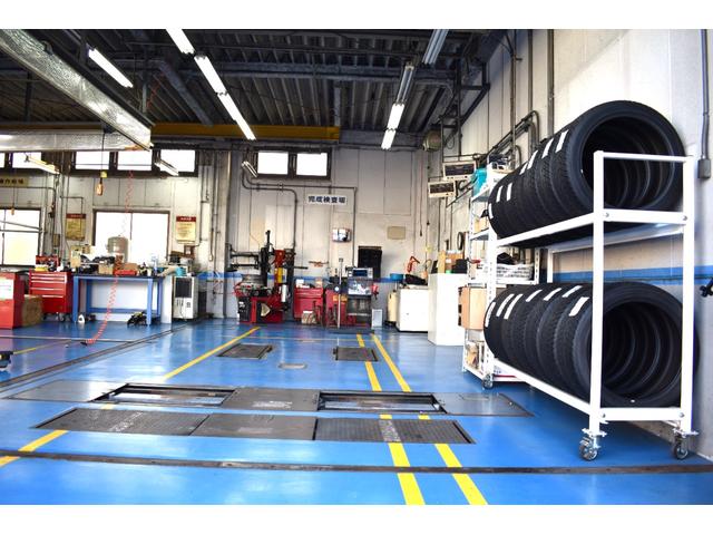 アルファード 2.5S タイプゴールドII ムーンルーフ トヨタ純正ナビ  CD.DVD バックカメラ ETC SUPERIORエアロLED付エアロ 新品20インチホイール(13枚目)