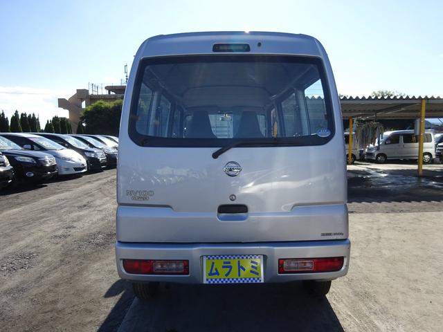 DX 5MT車 社外CDデッキ AUX付 両側スライドドア 集中ドアロック ヘッドライトレベライザー サイドドアバイザー パワーステアリング WSRSエアバック エアコン 取説(8枚目)