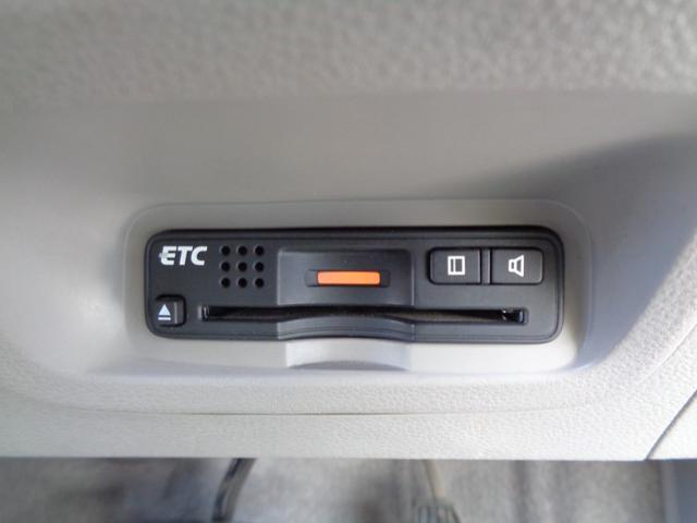 インサイト Ｇ　ＨＤＤナビ　ＣＤ　ＤＶＤ　ＭＳＶ　地デジＴＶ　バックカメラ　ビルトインＥＴＣ　ドライブレコーダー　オートエアコン　キーレスキー　イモビ／セキュリティ　プライバシーガラス　ドアバイザー（59枚目）