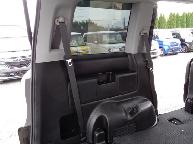 ステップワゴンスパーダ パワーエディション 後期型 1オーナー 大画面メモリーナビ CD DVD SD フルセグTV バックカメラ ビルトインETC 両側パワースライドドア HIDオートヘッドライト フォグライト 純正16インチアルミ 8人乗(37枚目)