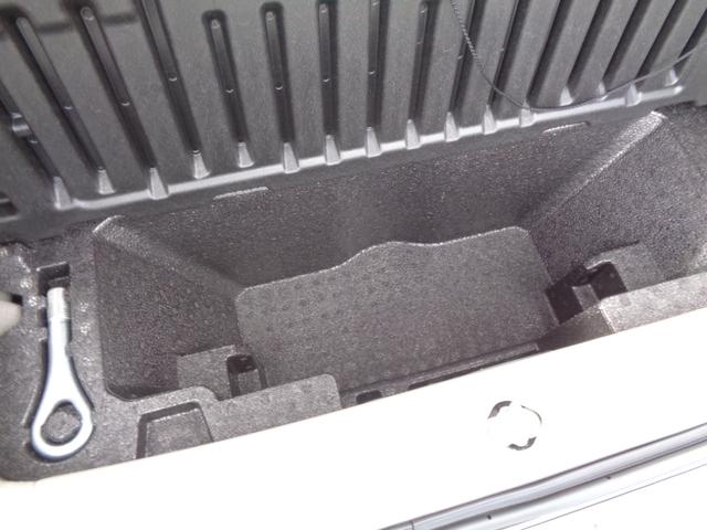 ステラ Ｇ　スマートアシスト　スマートアシストＩＩＩ　メモリーナビ　ＣＤ　ＤＶＤ　ＳＤ　ＵＳＢ　フルセグＴＶ　ブルートゥース　ＬＥＤオートヘッドライト　オートハイビーム　純正１４インチアルミ　ドアバイザー　オートエアコン　雹害（33枚目）