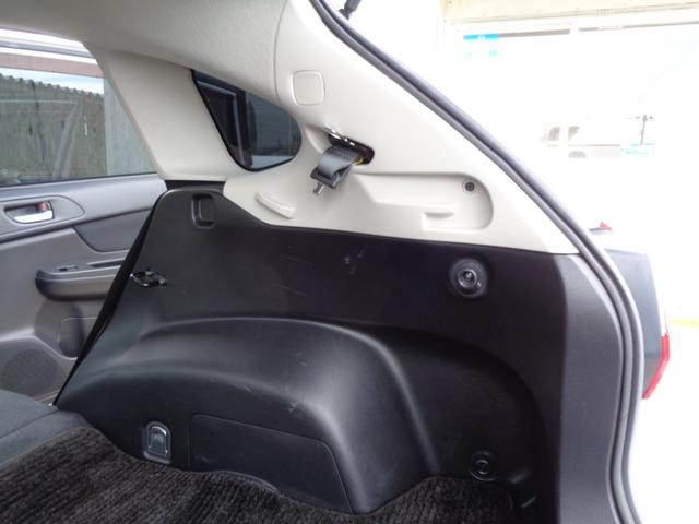 インプレッサスポーツ ２．０ｉアイサイト　メモリーナビ　ＣＤ　ＤＶＤ　ＳＤ　ＵＳＢ　フルセグＴＶ　ブルートゥース　バックカメラ　ビルトインＥＴＣ　ＨＩＤオートヘッドライト　フォグライト　オートエアコン　純正１６インチＡＷ　クルーズコントロール（35枚目）