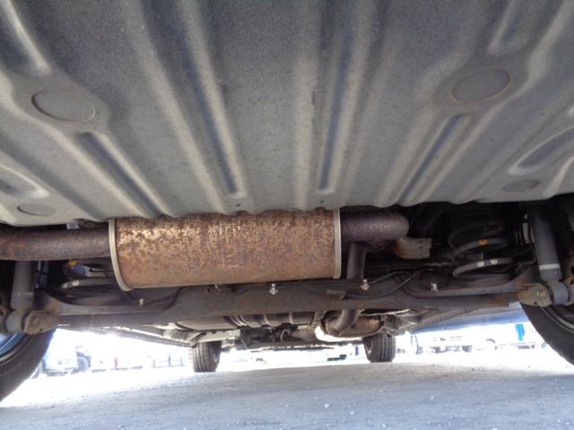 セレナ ハイウェイスター　Ｓ－ハイブリッド　メモリーナビ　ＣＤ　ＤＶＤ　ＳＤ　ＡＵＸ　ＵＳＢ　フルセグＴＶ　ブルートゥース　バックカメラ　フリップダウンモニター　ビルトインＥＴＣ　左パワースライド　ＨＩＤオートヘッドライト　フォグライト（28枚目）