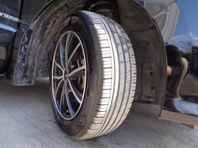 セレナ ハイウェイスター　Ｓ－ハイブリッド　メモリーナビ　ＣＤ　ＤＶＤ　ＳＤ　ＡＵＸ　ＵＳＢ　フルセグＴＶ　ブルートゥース　バックカメラ　フリップダウンモニター　ビルトインＥＴＣ　左パワースライド　ＨＩＤオートヘッドライト　フォグライト（29枚目）