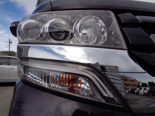 N-BOXカスタム G SSブラックスタイルパッケージ 後期型 メモリーナビ CD DVD SD USB フルセグTV バックカメラ ビルトインETC HIDオートヘッドライト LEDフォグライト 両側パワースライド 純正14インチアルミホイール(17枚目)