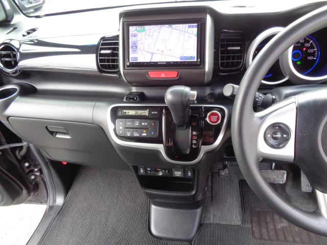 N-BOXカスタム G SSブラックスタイルパッケージ 後期型 メモリーナビ CD DVD SD USB フルセグTV バックカメラ ビルトインETC HIDオートヘッドライト LEDフォグライト 両側パワースライド 純正14インチアルミホイール(49枚目)