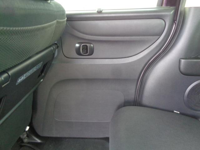 N-BOXカスタム G SSブラックスタイルパッケージ 後期型 メモリーナビ CD DVD SD USB フルセグTV バックカメラ ビルトインETC HIDオートヘッドライト LEDフォグライト 両側パワースライド 純正14インチアルミホイール(65枚目)