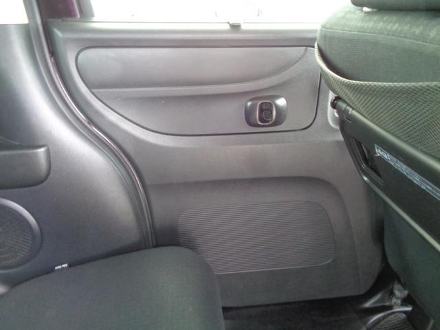 N-BOXカスタム G SSブラックスタイルパッケージ 後期型 メモリーナビ CD DVD SD USB フルセグTV バックカメラ ビルトインETC HIDオートヘッドライト LEDフォグライト 両側パワースライド 純正14インチアルミホイール(67枚目)