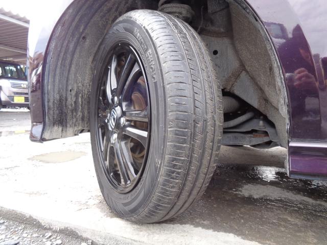 N-BOXカスタム G SSブラックスタイルパッケージ 後期型 メモリーナビ CD DVD SD USB フルセグTV バックカメラ ビルトインETC HIDオートヘッドライト LEDフォグライト 両側パワースライド 純正14インチアルミホイール(74枚目)