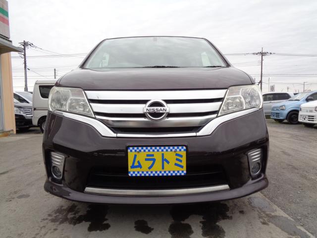 セレナ ハイウェイスター　Ｓ－ハイブリッド　メモリーナビ　ＣＤ　ＤＶＤ　ＳＤ　ＡＵＸ　フルセグＴＶ　ブルートゥース　バックカメラ　左パワースライドドア　クルーズコントロール　革ハンドル　純正１６インチアルミ　オートライト　フォグライト　雹害（13枚目）