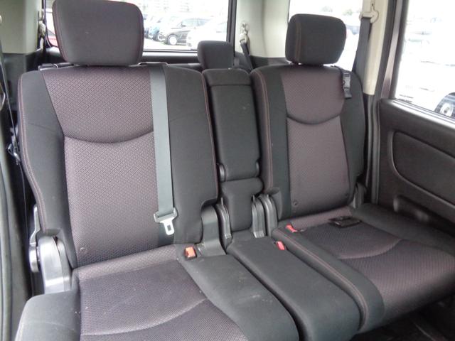 セレナ ハイウェイスター　Ｓ－ハイブリッド　メモリーナビ　ＣＤ　ＤＶＤ　ＳＤ　ＡＵＸ　フルセグＴＶ　ブルートゥース　バックカメラ　左パワースライドドア　クルーズコントロール　革ハンドル　純正１６インチアルミ　オートライト　フォグライト　雹害（16枚目）