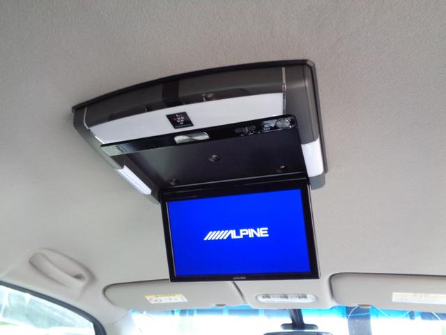 セレナ ハイウェイスター　Ｖセレ＋セーフティＩＩ　ＳＨＶ　後期型　エマブレ　ＨＤＤナビ　ＣＤ　ＤＶＤ　ＭＳＶ　ＳＤ　ＵＳＢ　フルセグＴＶ　ブルートゥース　バックカメラ　フリップダウンモニター　ビルトインＥＴＣ　ＬＥＤオートヘッドライト　フォグ　両側パワスラ（19枚目）