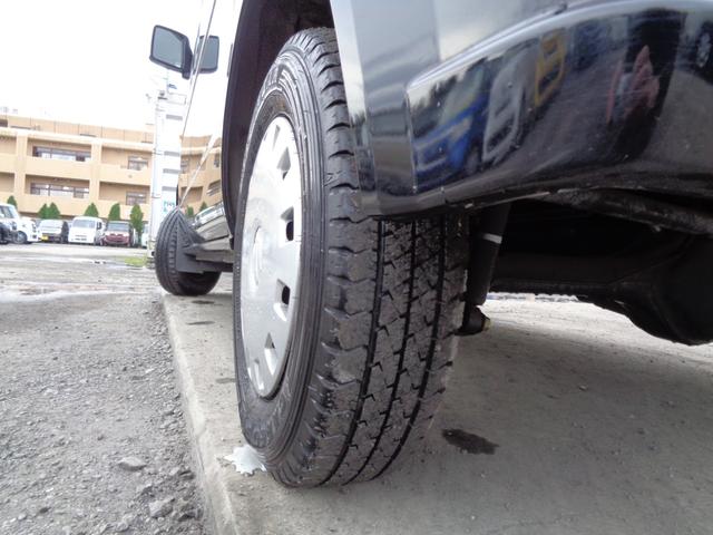 エブリイ ジョインターボ　５速マニュアル車　ターボ　ハイルーフ　メモリーナビ　ＣＤ　ＤＶＤ　ＳＤ　フルセグナビ　両側スライドドア　キーレスキー　セキュリティ　プライバシーガラス　ドアバイザー　ヘッドライトレベライザー　雹害（69枚目）