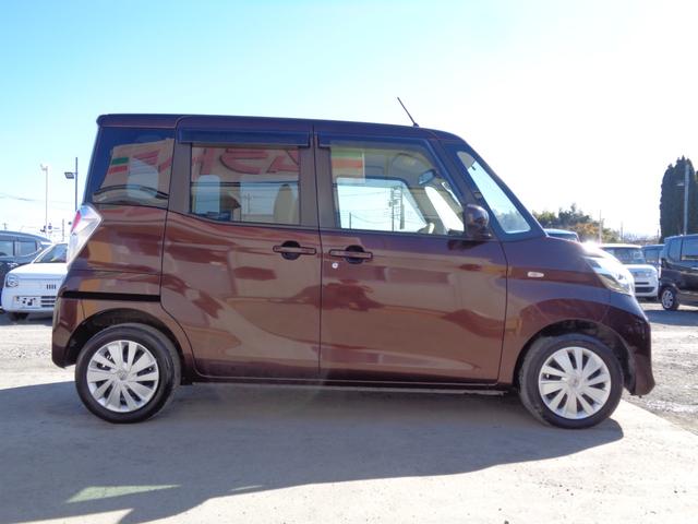 デイズルークス Ｘ　メモリーナビ　ＣＤ　ＤＶＤ　ＳＤ　ＵＳＢ　フルセグＴＶ　ブルートゥース　アラウンドビューカメラ　ＥＴＣ　左パワースライドドア　オートエアコン　スマートキー　プライバシーガラス　ドアバイザー　雹害（11枚目）