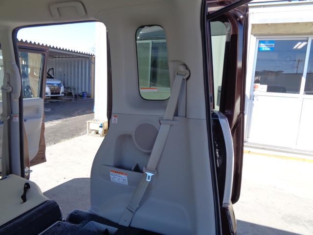 デイズルークス Ｘ　メモリーナビ　ＣＤ　ＤＶＤ　ＳＤ　ＵＳＢ　フルセグＴＶ　ブルートゥース　アラウンドビューカメラ　ＥＴＣ　左パワースライドドア　オートエアコン　スマートキー　プライバシーガラス　ドアバイザー　雹害（39枚目）