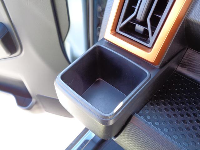 タフト Ｇ　スカイフィールトップ　スマアシＩＩＩ　メモリーナビ　ＣＤ　ＤＶＤ　ＳＤ　ＵＳＢ　フルセグ　ブルートゥース　バックカメラ　ＬＥＤオートヘッドライト　ＬＥＤフォグ　パーキングサポート　純正１５インチＡＷ（50枚目）