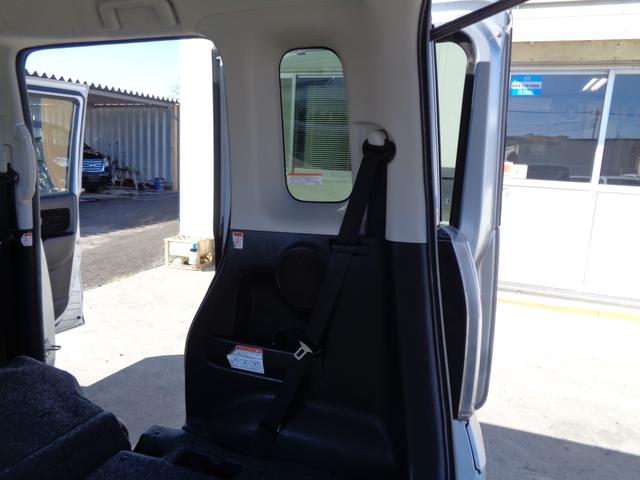 デイズルークス ハイウェイスター　ターボ　エマージェンシーブレーキサポート　メモリーナビ　ＣＤ　ＤＶＤ　ＳＤ　ＡＵＸ　ＵＳＢ　フルセグＴＶ　ブルートゥース　アラウンドビューカメラ　ＥＴＣ　両側パワースライド　ＨＩＤオートヘッドライト　フォグ（42枚目）