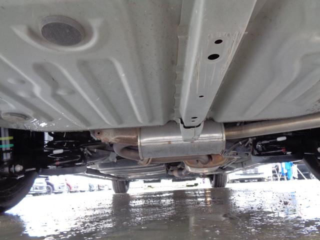 ノア Ｘ　メモリーナビ　ＣＤ　ＡＵＸ　ＳＤ　地デジＴＶ　ブルートゥース　バックカメラ　ビルトインＥＴＣ　ＬＥＤオートヘッドライト　左パワースライドドア　オートエアコン　キーレスキー　ドアバイザー　７人乗（26枚目）