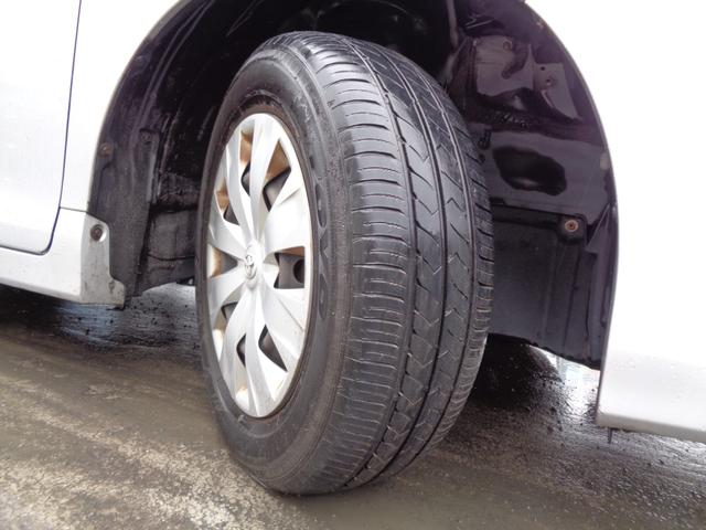 ノア Ｘ　メモリーナビ　ＣＤ　ＡＵＸ　ＳＤ　地デジＴＶ　ブルートゥース　バックカメラ　ビルトインＥＴＣ　ＬＥＤオートヘッドライト　左パワースライドドア　オートエアコン　キーレスキー　ドアバイザー　７人乗（27枚目）