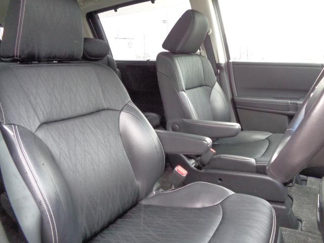 オデッセイ アブソルート・ＥＸ　ＣＭＢＳブレーキサポート　メモリーナビ　ＣＤ　ＤＶＤ　ＨＤＭＩ　フルセグ　ブルートゥース　マルチビューカメラ　ビルトインＥＴＣ　ドラレコ　両側パワスラ　フリップダウンモニター　ハーフレザーシート（15枚目）