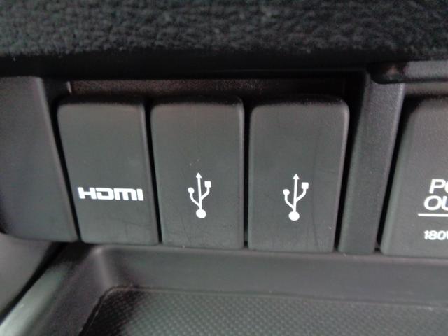 オデッセイ アブソルート・ＥＸ　ＣＭＢＳブレーキサポート　メモリーナビ　ＣＤ　ＤＶＤ　ＨＤＭＩ　フルセグ　ブルートゥース　マルチビューカメラ　ビルトインＥＴＣ　ドラレコ　両側パワスラ　フリップダウンモニター　ハーフレザーシート（25枚目）