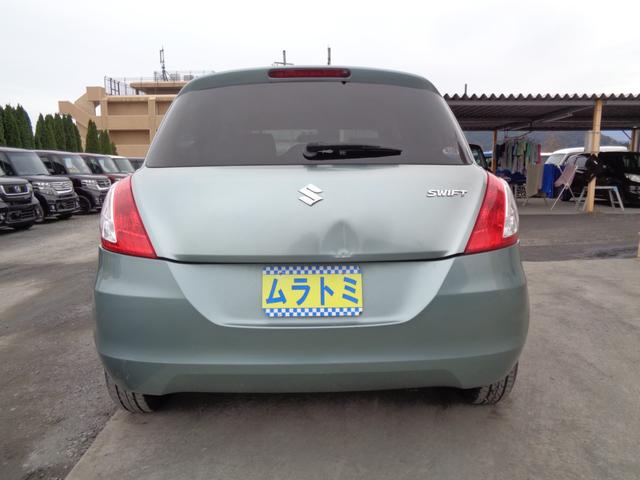 スイフト ＸＧ　５速マニュアル車　純正ＣＤデッキ　プライバシーガラス　ドアバイザー　オートエアコン　プッシュスタート　スマートキー　イモビ／セキュリティ　電格ドアミラー　ヘッドライトレベライザー（9枚目）