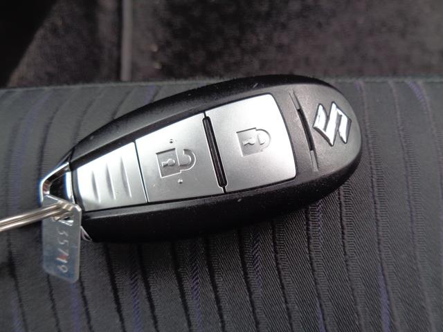 スイフト ＸＧ　５速マニュアル車　純正ＣＤデッキ　プライバシーガラス　ドアバイザー　オートエアコン　プッシュスタート　スマートキー　イモビ／セキュリティ　電格ドアミラー　ヘッドライトレベライザー（23枚目）