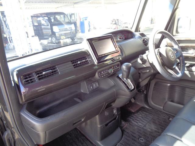 Ｎ－ＢＯＸカスタム Ｇ・Ｌターボホンダセンシング　４ＷＤ　メモリーナビ　ＣＤ　ＤＶＤ　ＳＤ　ＵＳＢ　フルセグ　ブルートゥース　バックカメラ　ビルトインＥＴＣ　ハーフレザーシート　ＬＥＤオートヘッドライト　ＬＥＤフォグ　前後ドラレコ　ＬＫＡＳクルコン（24枚目）