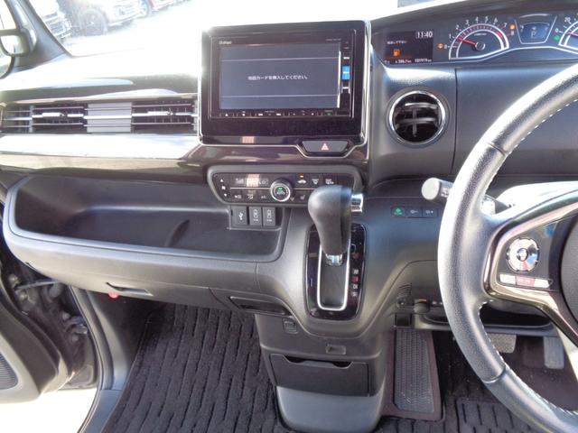 Ｎ－ＢＯＸカスタム Ｇ・Ｌターボホンダセンシング　４ＷＤ　メモリーナビ　ＣＤ　ＤＶＤ　ＳＤ　ＵＳＢ　フルセグ　ブルートゥース　バックカメラ　ビルトインＥＴＣ　ハーフレザーシート　ＬＥＤオートヘッドライト　ＬＥＤフォグ　前後ドラレコ　ＬＫＡＳクルコン（50枚目）