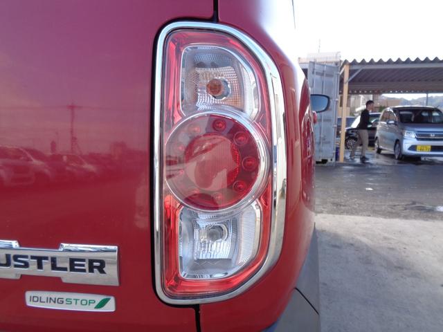 ハスラー Ｘ　レーダーブレーキサポート　ビルトインＥＴＣ　ＨＩＤオートヘッドライト　フォグライト　純正１５インチアルミ　運転席シートヒーター　革ハンドル　プライバシーガラス　ドアバイザー　オートエアコン（22枚目）