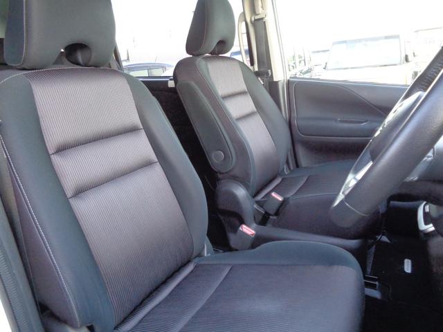 セレナ ハイウェイスター　エマージェンシーブレーキサポート　メモリーナビ　ＣＤ　ＤＶＤ　ブルーレイ　ＳＤ　ＡＵＸ　ＵＳＢ　フルセグ　ブルートゥース　アラウンドビューカメラ　両側パワースライド　ＬＥＤオートヘッドライト　フォグ（26枚目）