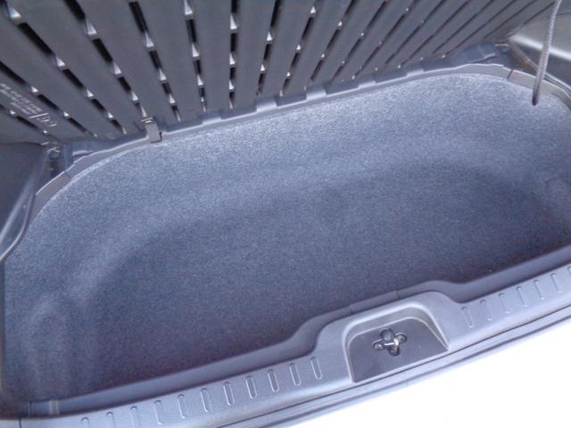 セレナ ハイウェイスター　エマージェンシーブレーキサポート　メモリーナビ　ＣＤ　ＤＶＤ　ブルーレイ　ＳＤ　ＡＵＸ　ＵＳＢ　フルセグ　ブルートゥース　アラウンドビューカメラ　両側パワースライド　ＬＥＤオートヘッドライト　フォグ（38枚目）