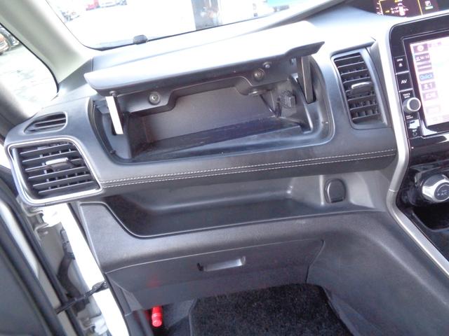 セレナ ハイウェイスター　エマージェンシーブレーキサポート　メモリーナビ　ＣＤ　ＤＶＤ　ブルーレイ　ＳＤ　ＡＵＸ　ＵＳＢ　フルセグ　ブルートゥース　アラウンドビューカメラ　両側パワースライド　ＬＥＤオートヘッドライト　フォグ（52枚目）