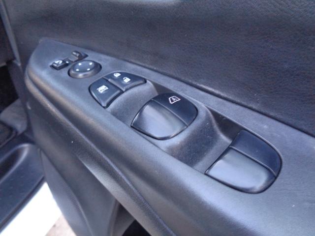 セレナ ハイウェイスター　エマージェンシーブレーキサポート　メモリーナビ　ＣＤ　ＤＶＤ　ブルーレイ　ＳＤ　ＡＵＸ　ＵＳＢ　フルセグ　ブルートゥース　アラウンドビューカメラ　両側パワースライド　ＬＥＤオートヘッドライト　フォグ（66枚目）