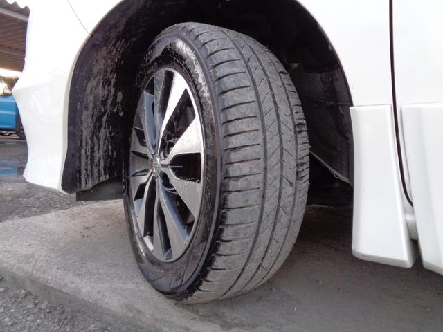 セレナ ハイウェイスター　エマージェンシーブレーキサポート　メモリーナビ　ＣＤ　ＤＶＤ　ブルーレイ　ＳＤ　ＡＵＸ　ＵＳＢ　フルセグ　ブルートゥース　アラウンドビューカメラ　両側パワースライド　ＬＥＤオートヘッドライト　フォグ（76枚目）