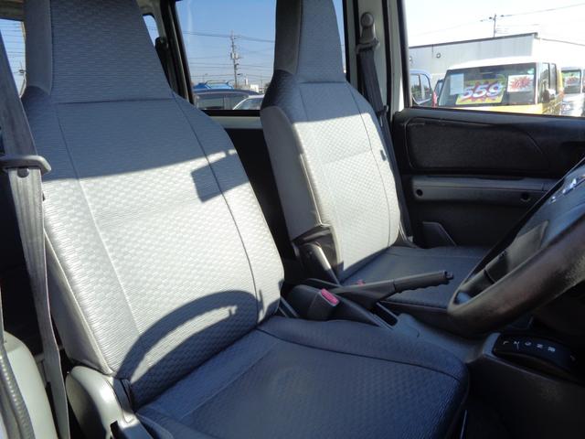 ＮＶ１００クリッパーバン ＤＸ　ＧＬパッケージ　ハイルーフ　タイミングベルト交換済　ダイナモ交換済　メモリーナビ　ＣＤ　地デジＴＶ　バックカメラ　ＥＴＣ　社外ＬＥＤヘッドライトバルブ　キーレスキー　プライバシーガラス（15枚目）