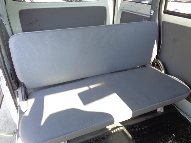 ＮＶ１００クリッパーバン ＤＸ　ＧＬパッケージ　ハイルーフ　タイミングベルト交換済　ダイナモ交換済　メモリーナビ　ＣＤ　地デジＴＶ　バックカメラ　ＥＴＣ　社外ＬＥＤヘッドライトバルブ　キーレスキー　プライバシーガラス（16枚目）