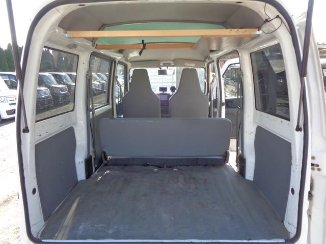 ＮＶ１００クリッパーバン ＤＸ　ＧＬパッケージ　ハイルーフ　タイミングベルト交換済　ダイナモ交換済　メモリーナビ　ＣＤ　地デジＴＶ　バックカメラ　ＥＴＣ　社外ＬＥＤヘッドライトバルブ　キーレスキー　プライバシーガラス（17枚目）