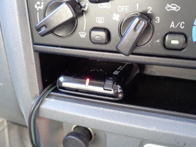 ＮＶ１００クリッパーバン ＤＸ　ＧＬパッケージ　ハイルーフ　タイミングベルト交換済　ダイナモ交換済　メモリーナビ　ＣＤ　地デジＴＶ　バックカメラ　ＥＴＣ　社外ＬＥＤヘッドライトバルブ　キーレスキー　プライバシーガラス（21枚目）