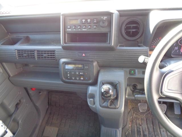 Ｎ－ＶＡＮ Ｇ　４ＷＤ　６速マニュアル車　ＡＭＦＭラジオ　キーレスキー　プライバシーガラス　ドアバイザー　ヘッドライトレベライザー　オートエアコン　両側スライドドア（19枚目）