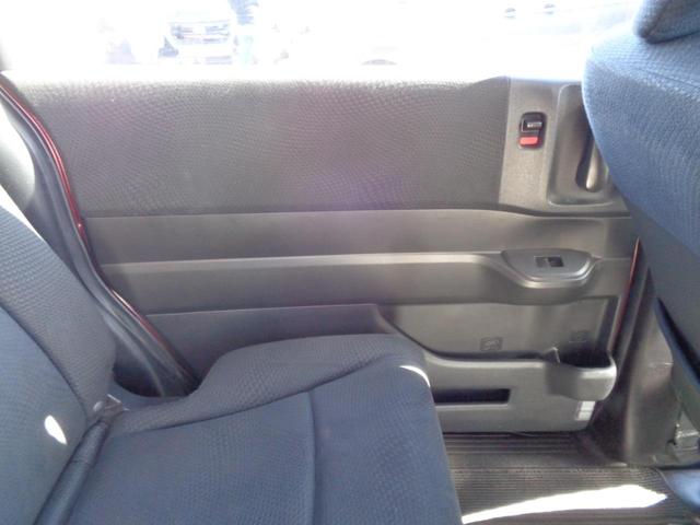 ステップワゴンスパーダ Ｚ　インターナビセレクション　後期型　７人乗　ＨＤＤナビ　ＣＤ　ＤＶＤ　ＭＳＶ　地デジＴＶ　バックカメラ　ビルトインＥＴＣ　フリップダウンモニター　ドラレコ　両側パワースライドドア　ＨＩＤオートヘッドライト　フォグライト（66枚目）