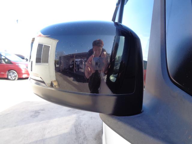 Ｎ－ＢＯＸカスタム Ｇ・Ｌターボホンダセンシング　ツートーンカラー　メモリーナビ　ＣＤ　ＤＶＤ　ＳＤ　フルセグ　ブルートゥース　バックカメラ　ビルトインＥＴＣ　ＬＥＤオートヘッドライト　ＬＥＤフォグ　両側パワースライド　ＬＫＡＳクルコン　ルーフ雹害（15枚目）