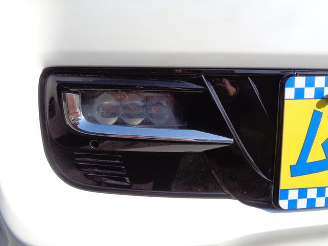 Ｎ－ＢＯＸカスタム Ｇ・Ｌターボホンダセンシング　ツートーンカラー　メモリーナビ　ＣＤ　ＤＶＤ　ＳＤ　フルセグ　ブルートゥース　バックカメラ　ビルトインＥＴＣ　ＬＥＤオートヘッドライト　ＬＥＤフォグ　両側パワースライド　ＬＫＡＳクルコン　ルーフ雹害（19枚目）