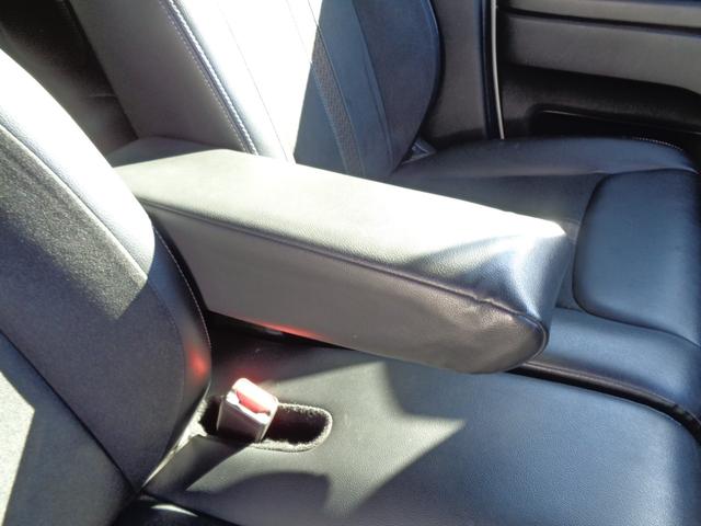 Ｎ－ＢＯＸカスタム Ｇ・Ｌターボホンダセンシング　ツートーンカラー　メモリーナビ　ＣＤ　ＤＶＤ　ＳＤ　フルセグ　ブルートゥース　バックカメラ　ビルトインＥＴＣ　ＬＥＤオートヘッドライト　ＬＥＤフォグ　両側パワースライド　ＬＫＡＳクルコン　ルーフ雹害（27枚目）