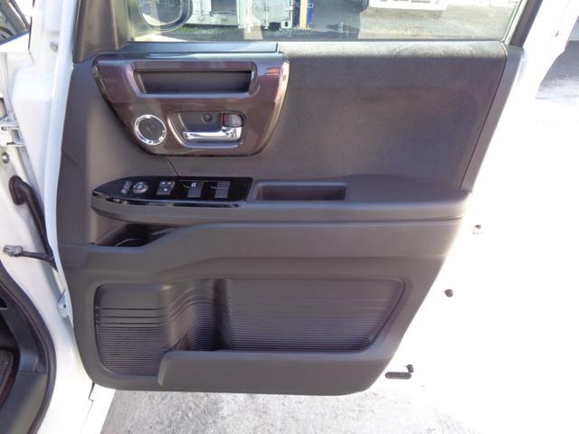 Ｎ－ＢＯＸカスタム Ｇ・Ｌターボホンダセンシング　ツートーンカラー　メモリーナビ　ＣＤ　ＤＶＤ　ＳＤ　フルセグ　ブルートゥース　バックカメラ　ビルトインＥＴＣ　ＬＥＤオートヘッドライト　ＬＥＤフォグ　両側パワースライド　ＬＫＡＳクルコン　ルーフ雹害（68枚目）