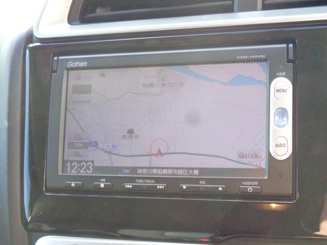 フィット １３Ｇ・Ｆパッケージ　５速マニュアル車　メモリーナビ　ＣＤ　ＤＶＤ　ＳＤ　地デジＴＶ　ブルートゥース　バックカメラ　ビルトインＥＴＣ　ドラレコ　ＬＥＤオートヘッドライト　ウィンカードアミラー　ドアバイザー　Ｐガラス（19枚目）