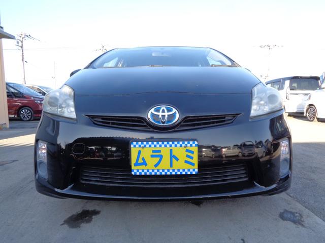 プリウス Ｌ　ＨＤＤナビ　ＣＤ　ＤＶＤ　ＭＳＶ　地デジＴＶ　ブルートゥース　バックカメラ　ビルトインＥＴＣ　純正１５インチアルミ　ウィンカードアミラー　ドアバイザー　スマートキー　オートエアコン　オートライト機能（13枚目）