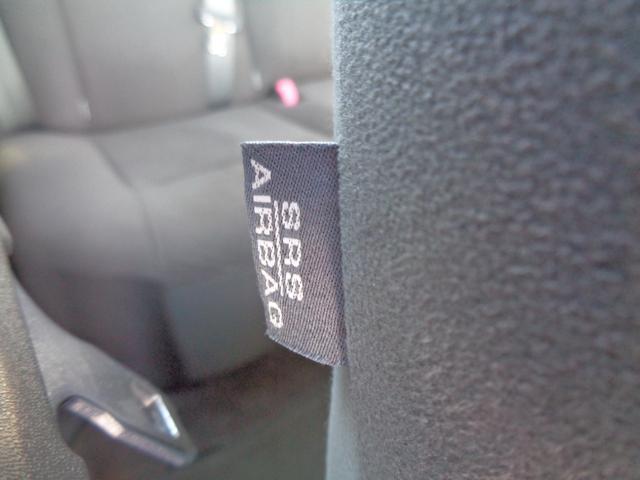 プリウス Ｌ　ＨＤＤナビ　ＣＤ　ＤＶＤ　ＭＳＶ　地デジＴＶ　ブルートゥース　バックカメラ　ビルトインＥＴＣ　純正１５インチアルミ　ウィンカードアミラー　ドアバイザー　スマートキー　オートエアコン　オートライト機能（16枚目）